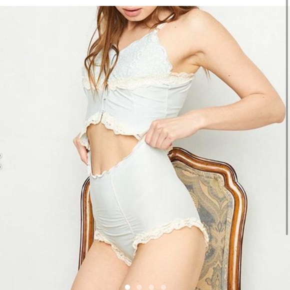 HAH late bloomers set - Picture 3 of 4